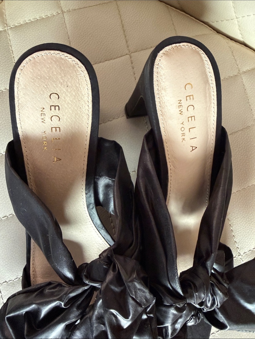 CECELIA NEW YORK Black Satin Bow Slide Mules - Picture 4 of 11